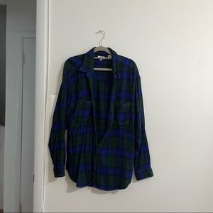 levi’s flannel top
